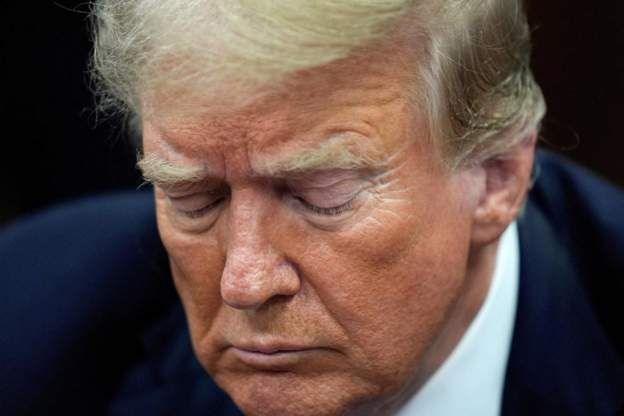 Trump é condenado por ocultar pagamento à atriz pornô Stormy Daniels: o que acontece agora?