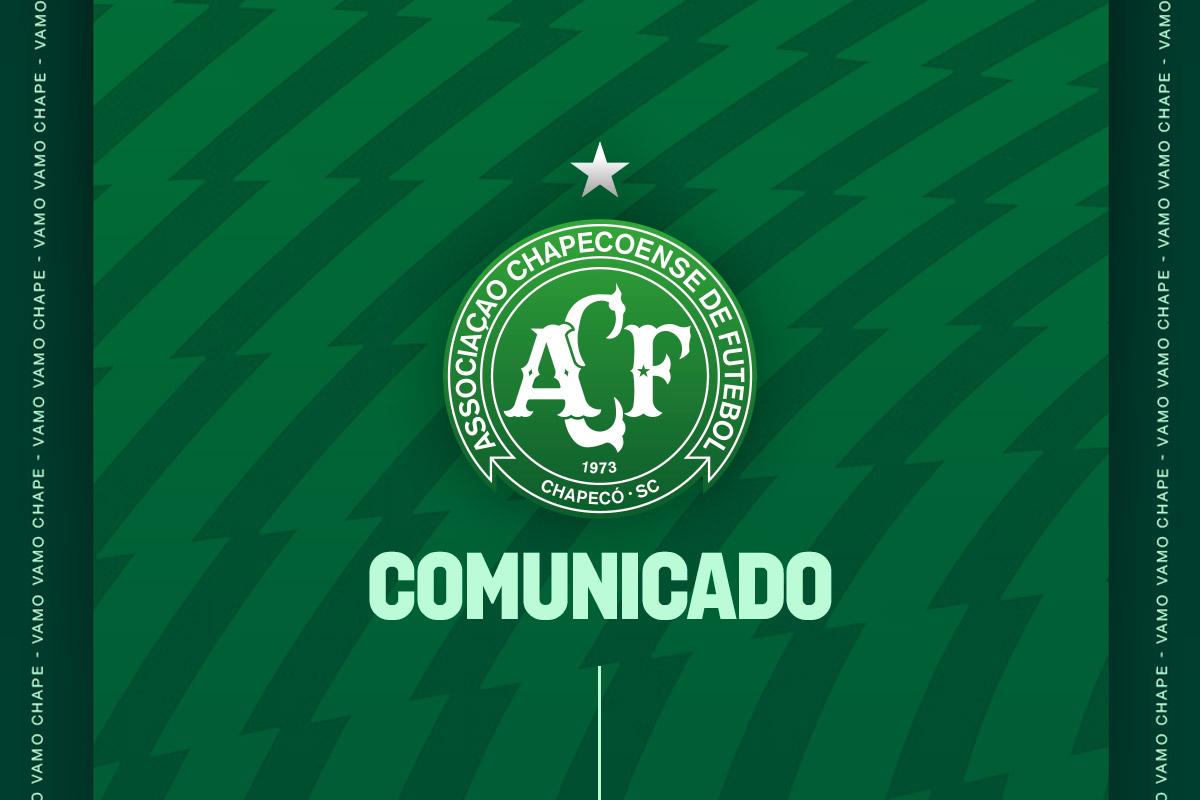 Chape dispensa 08 jogadores e renova contrato com dois para a temporada 2025