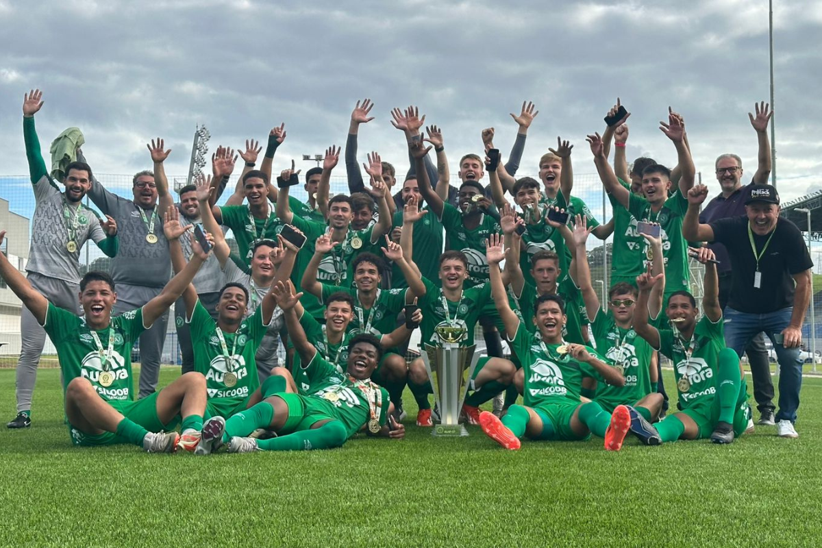 Chapecoense é campeã invicta da Copa Santa Catarina sub-17