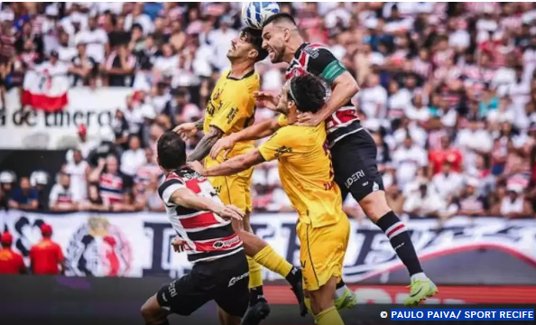 Governo de Pernambuco proíbe torcida em jogos do Sport e do Santa Cruz