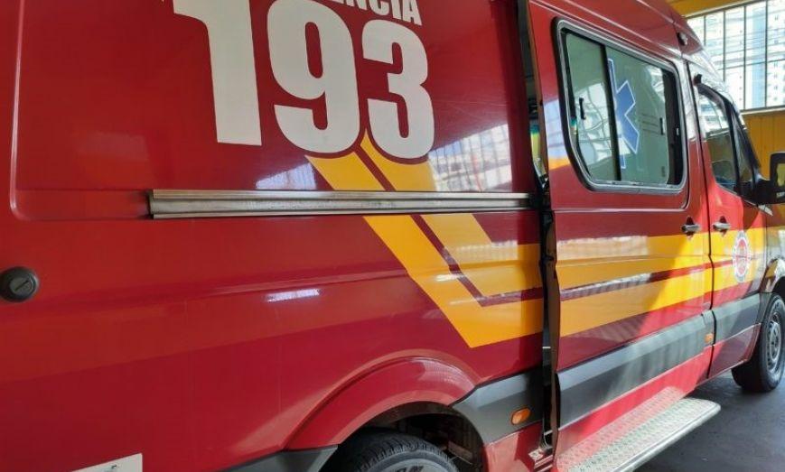 Jovem de 19 anos com suspeita de traumatismo cranioencefálico após queda de motocicleta em Quilombo