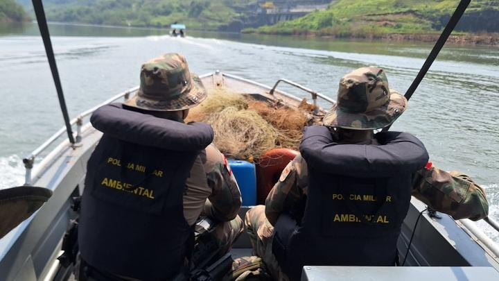 Mais de 10 mil m² de redes de pesca irregulares são apreendidas na operação Piracema 2024/2025