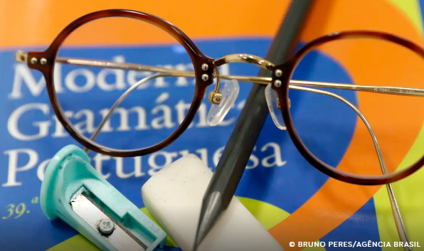 Saúde dos olhos de alunos pede atenção na volta às aulas