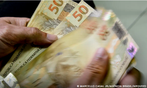 Mercado financeiro reduz previsão da inflação para 5,55%
