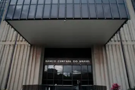 Mercado financeiro reduz previsão da inflação para 5,57%