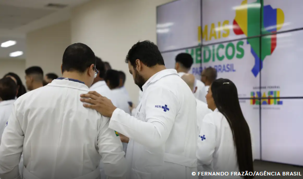 Inscrições para bolsas integrais do Mais Médicos vão até 6 de junho