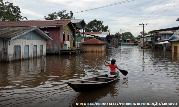 Cheias no Amazonas deixam 40 municípios em estado de emergência