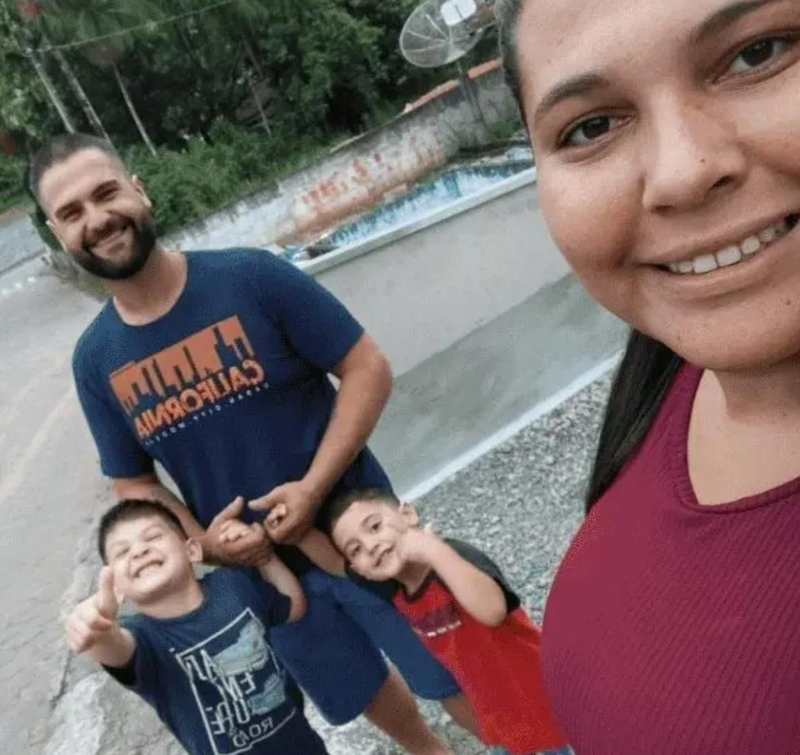 Cinco pessoas da mesma família morrem em grave acidente na PR-158