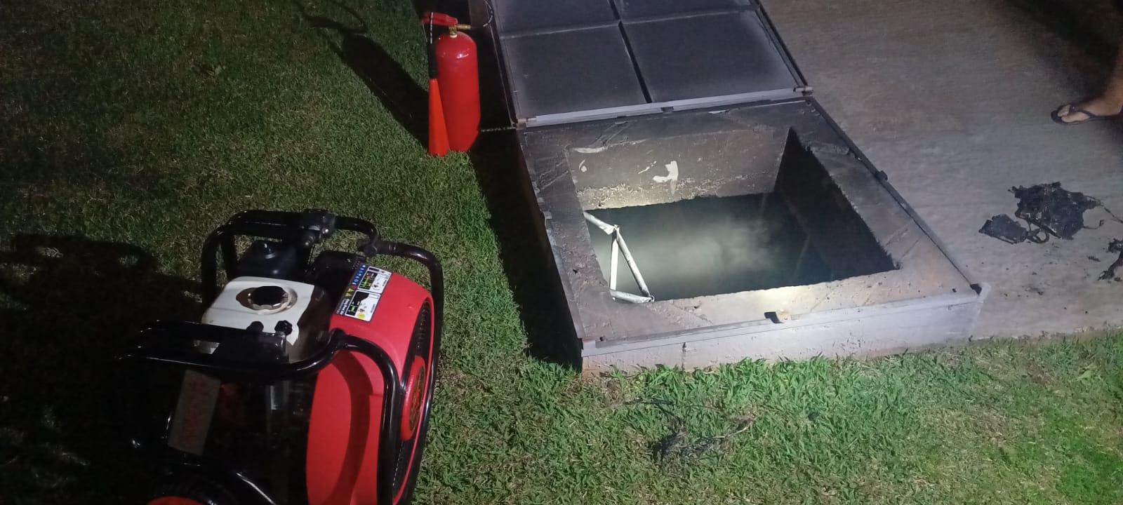 Princípio de incêndio em um dos motores na praça municipal de Quilombo