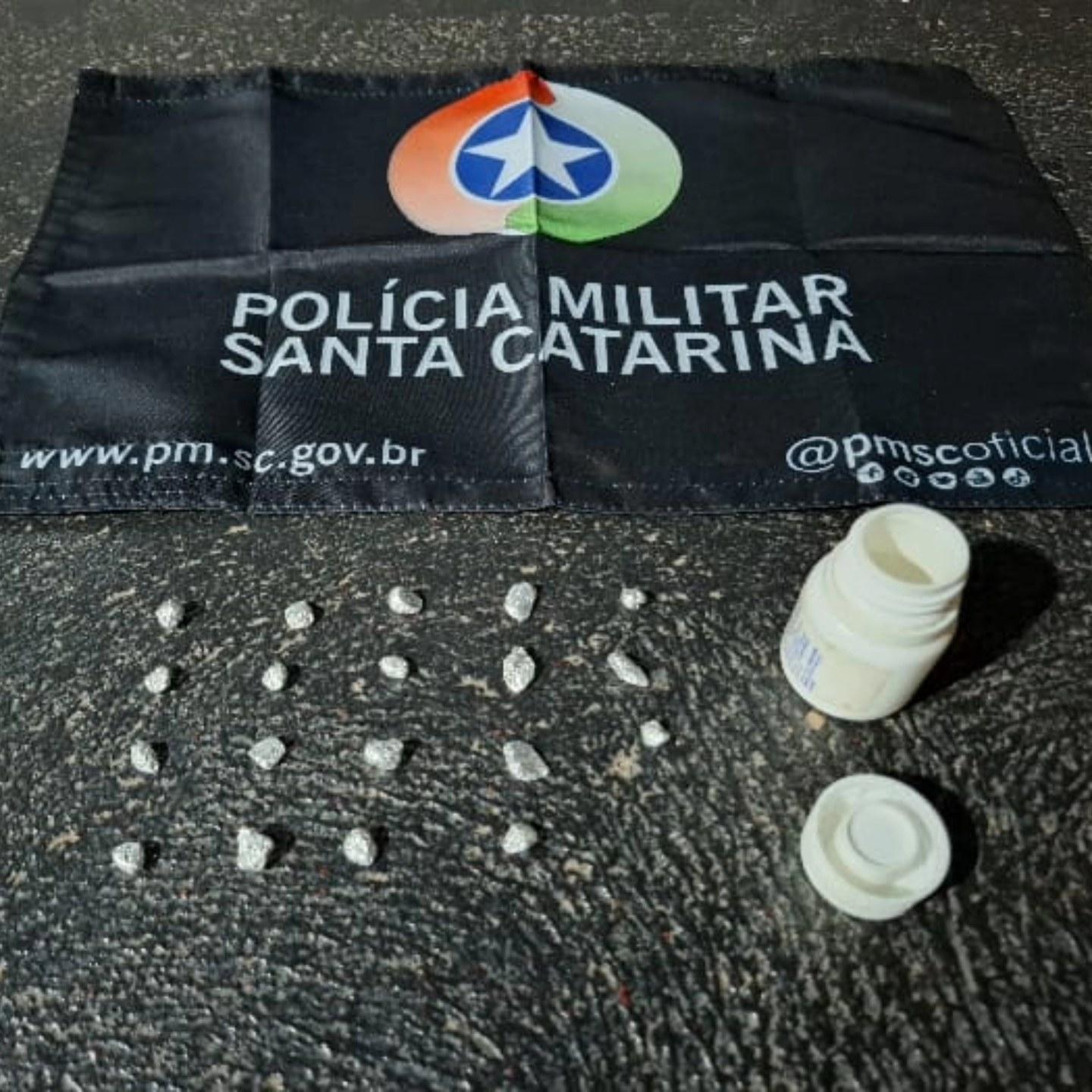 Mulher é detida por tráfico de drogas em Galvão