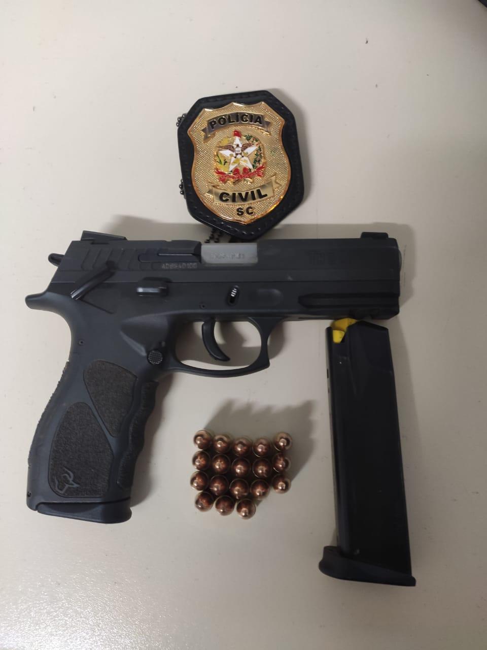 SÃO BERNARDINO: AÇÃO CONJUNTA RESULTA NA APREENSÃO DE PISTOLA USADA EM CRIME