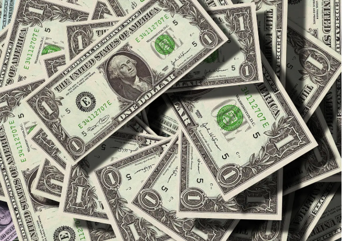 Dólar fechou na ultima sexta (24) R$ 5,39, mesmo após dados de inflação nos EUA