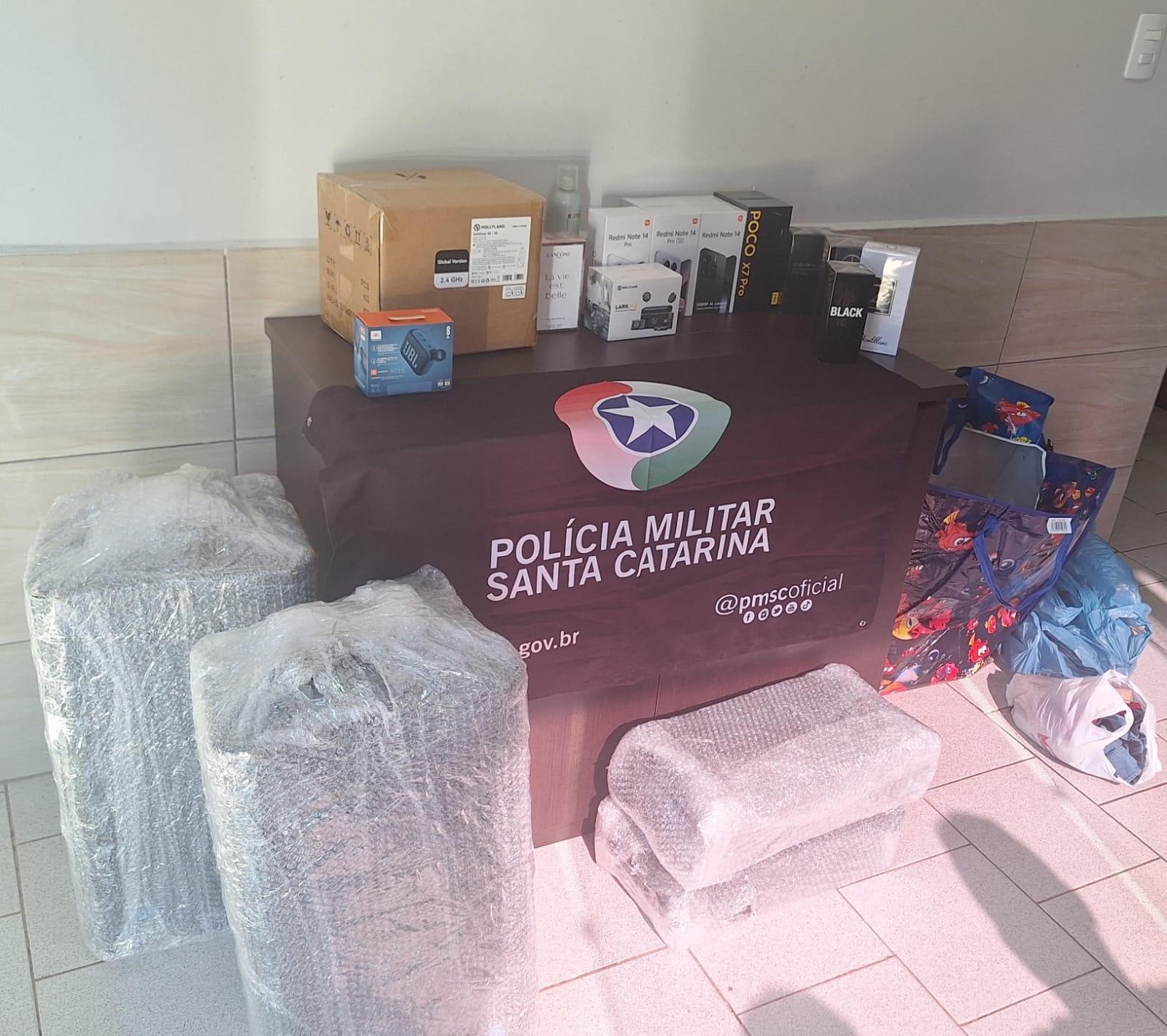 Policia Militar Rodoviária e Receita Federal apreende veículo com mercadoria do Paraguai em São Lourenço do Oeste