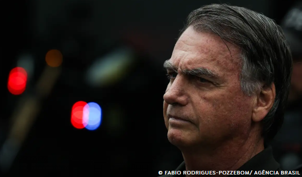 Bolsonaro é preso preventivamente em Brasília