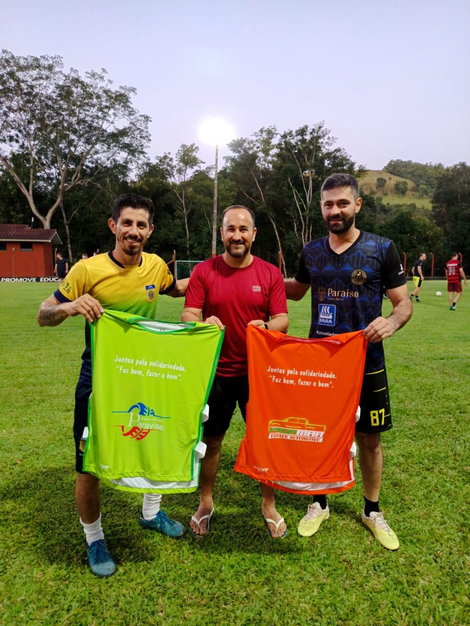 Futebol solidário em Quilombo reúne vários atletas e familiares de Quilombo e região em prol da solidariedade