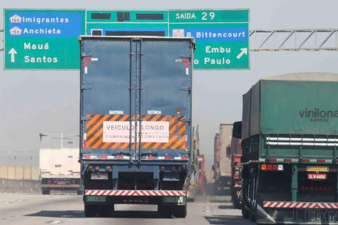 Setor de serviços do Brasil cresce 0,3% em outubro e registra nona alta consecutiva