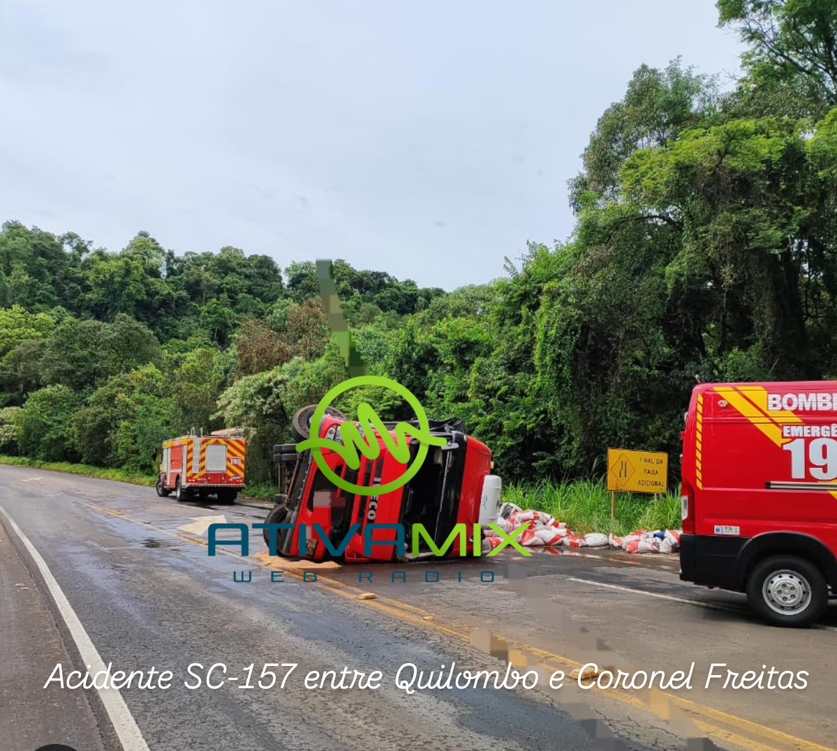 Acidente com caminhão na SC-157 deixa motorista ferido e trânsito em meia pista entre Quilombo e Coronel Freitas