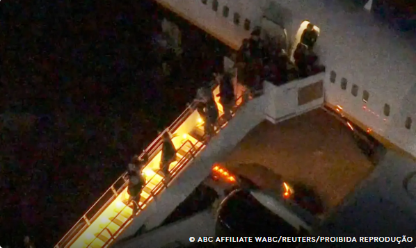 Maduro desembarca em Nova York escoltado por agentes federais