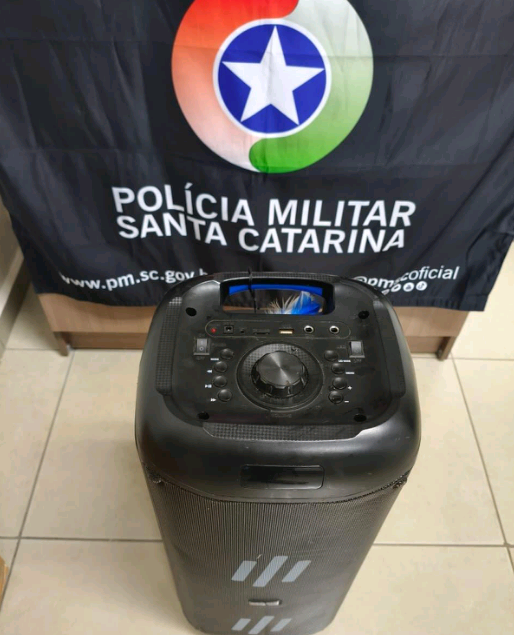 Perturbação de sossego na área coberta no centro de Quilombo/SC