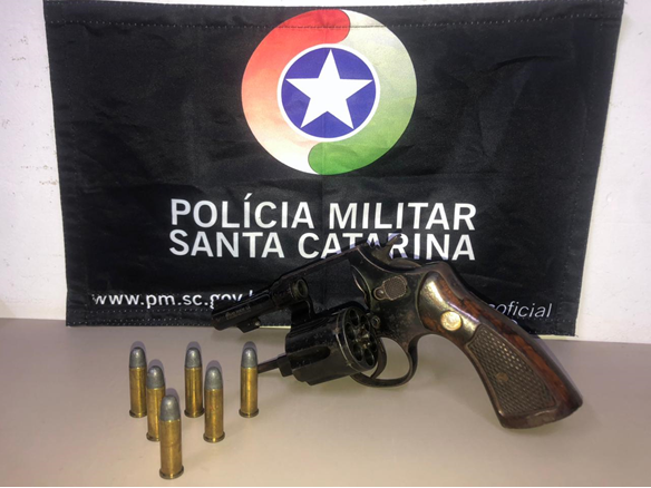 PMSC apreende arma de fogo em São Lourenço do Oeste