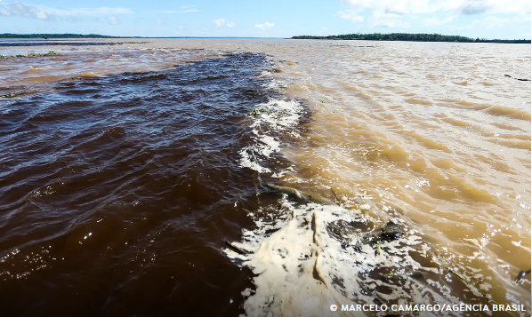 Naufrágio no Amazonas deixa dois mortos e sete pessoas desaparecidas