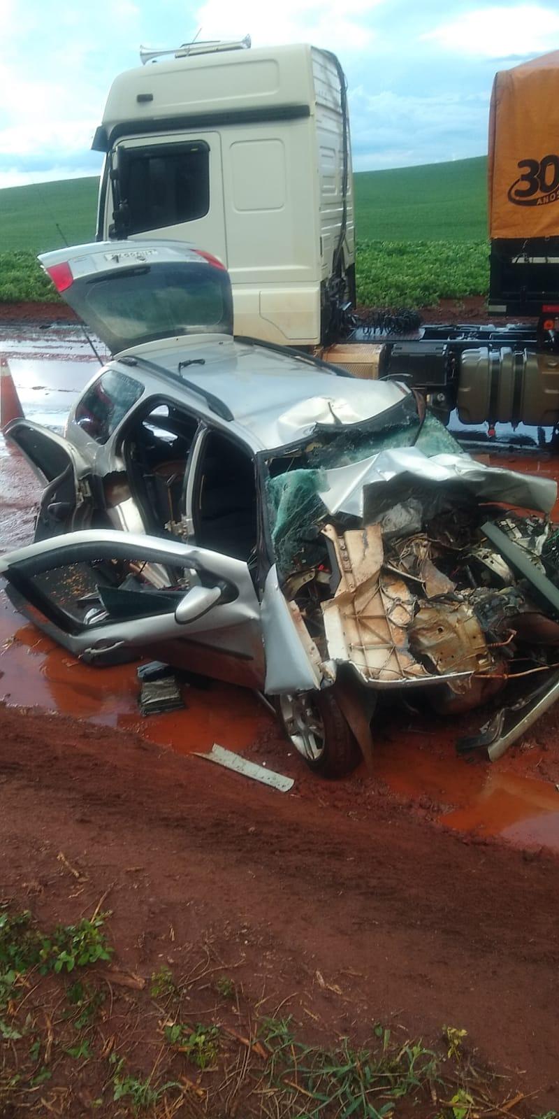 Colisão carro e caminhão deixa uma vitima em estado grave no Oeste de SC