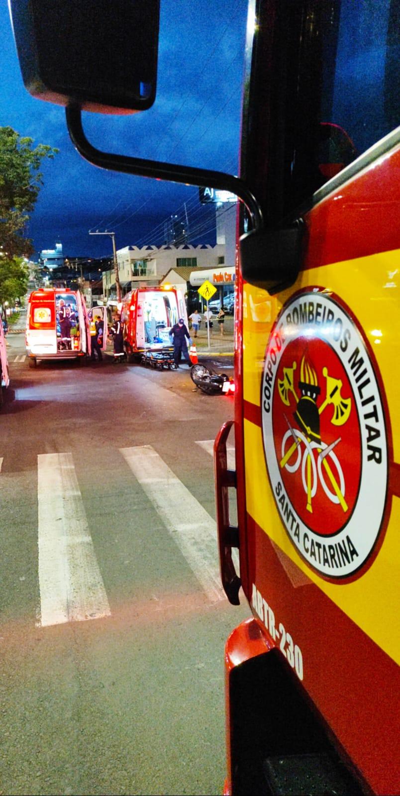 Colisão carro e moto deixa condutor da moto em óbito em Chapecó