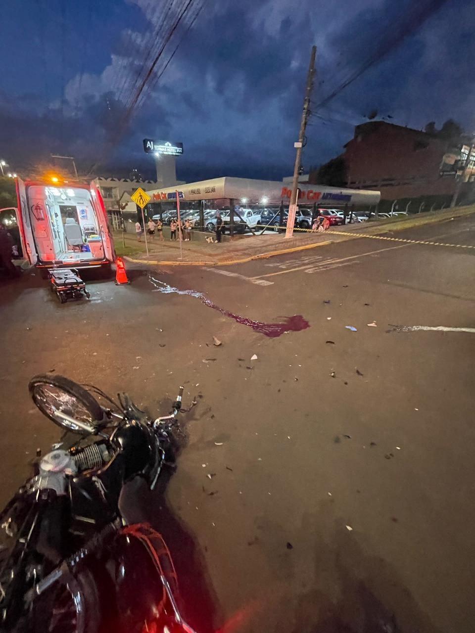 Principais ocorrências/ PMSC: Locais; Chapecó, Pinhalzinho, Coronel Freitas, Caibi e São Carlos - Sendo um acidente com morte