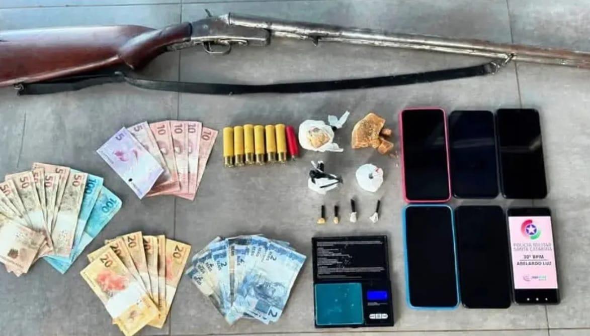 Ação policial em Abelardo Luz resulta na prisão de envolvidos com o tráfico de drogas