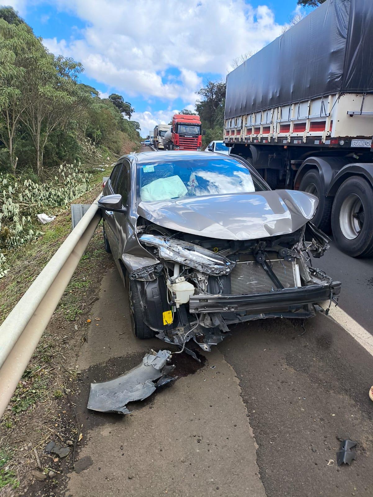 Colisão carro e carro deixa 03 vítimas na BR-282 no Oeste de SC