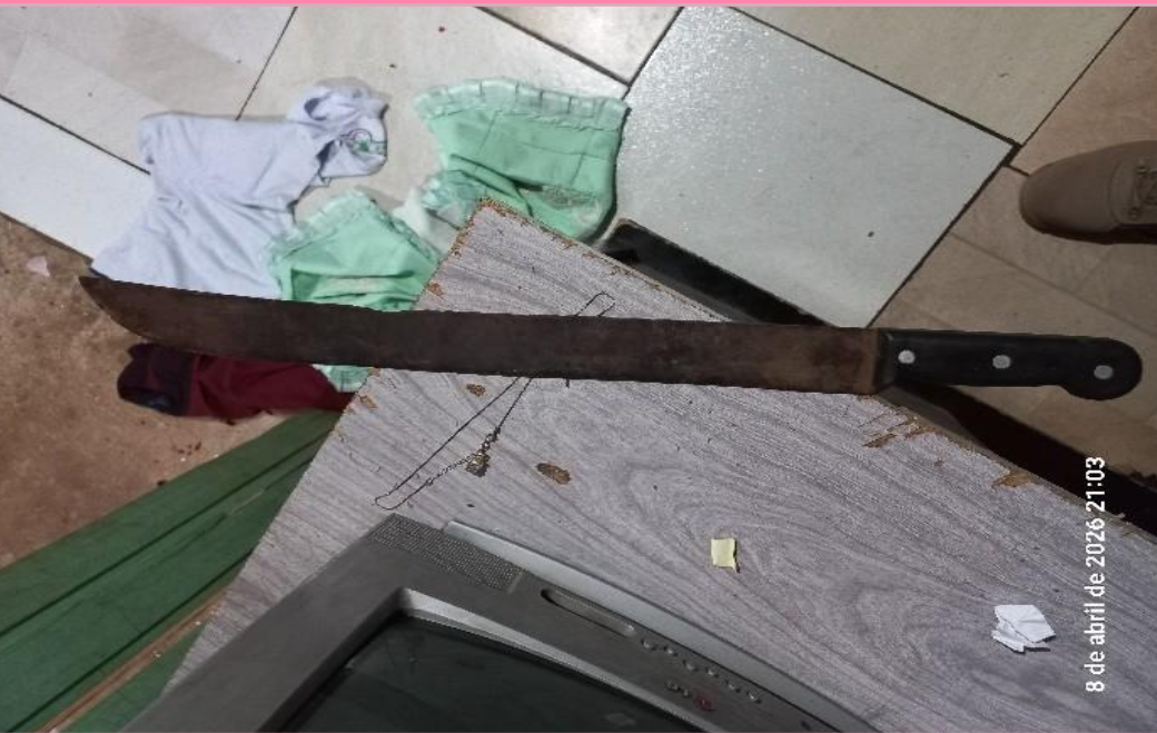 Homem é preso por agredir companheira e ameaçar enteado com facão em Formosa do Sul