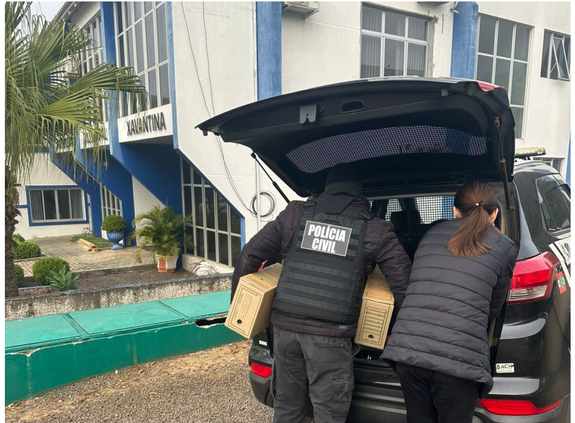 Combate a Corrupção: Polícia Civil cumpre 23 mandados de buscas e apreensão nos municípios de Xavantina, Xanxerê, Chapecó e Seara