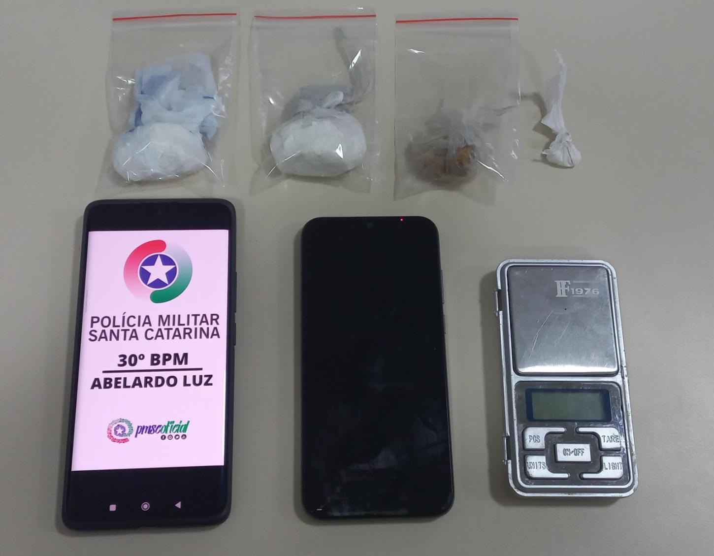 ABELARDO LUZ: Associação para o Tráfico de Drogas