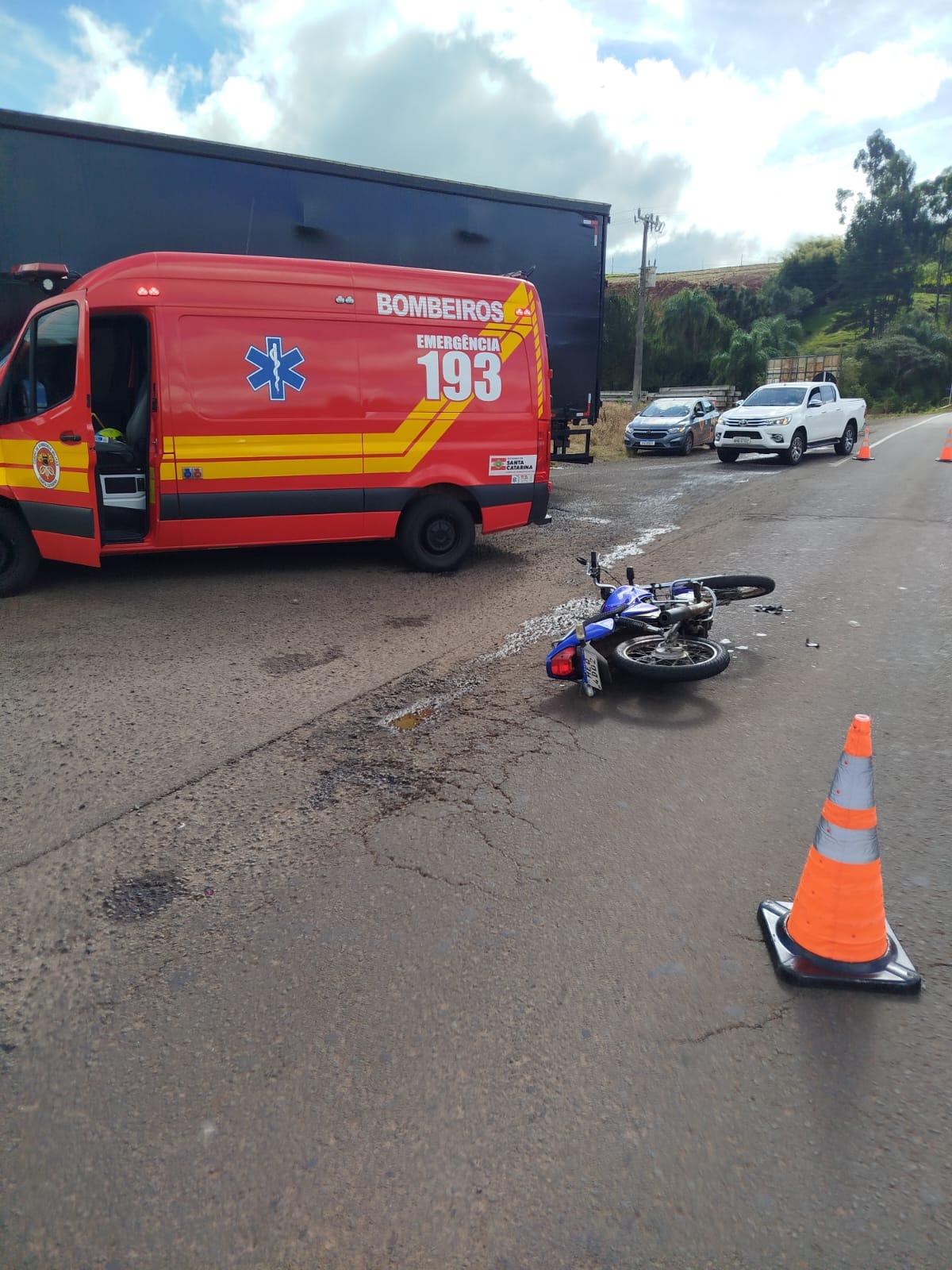 Colisão carro e moto na SC-157 em Novo Horizonte deixa motociclista ferido