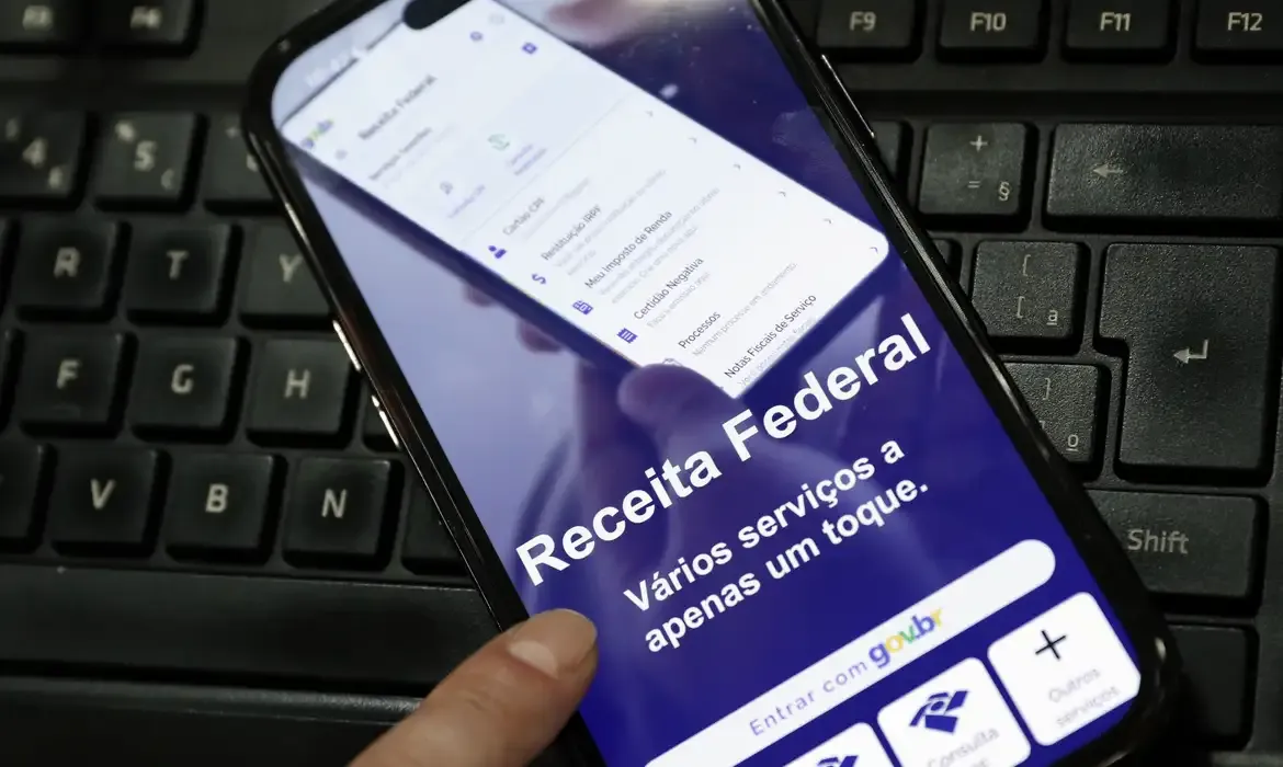 Lote especial de restituição do IRPF começa a ser pago nesta quarta
