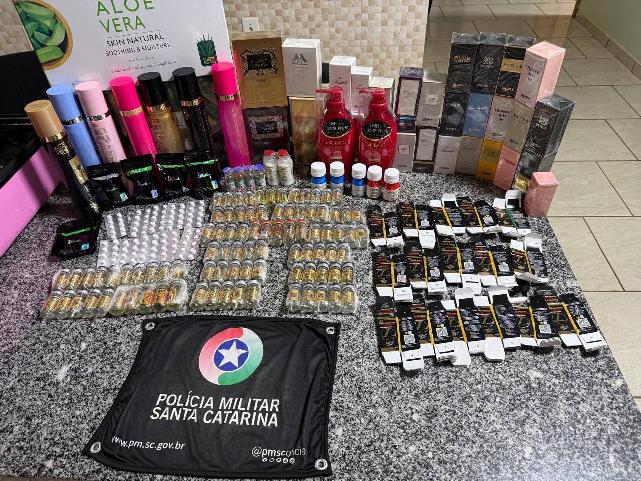 PMRv aprende grande quantidade de medicamentos oriundos de contrabando e descaminho na SC-155 em Bom Jesus/SC