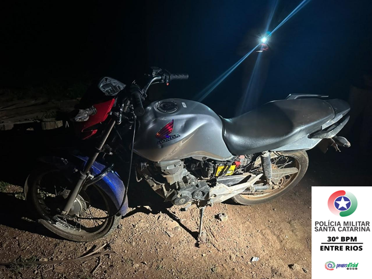 Polícia Militar recupera motocicleta com registro de furto em Entre Rios