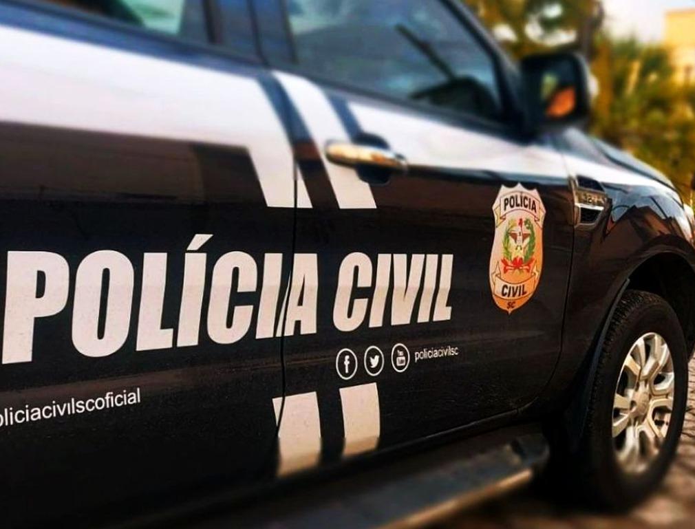 SÃO LOURENÇO DO OESTE/SC: POLÍCIA CIVIL PRENDE FORAGIDO COM DUAS CONDENAÇÕES DEFINITIVAS POR ESTUPRO DE VULNERÁVEL E VIOLÊNCIA DOMÉSTICA
