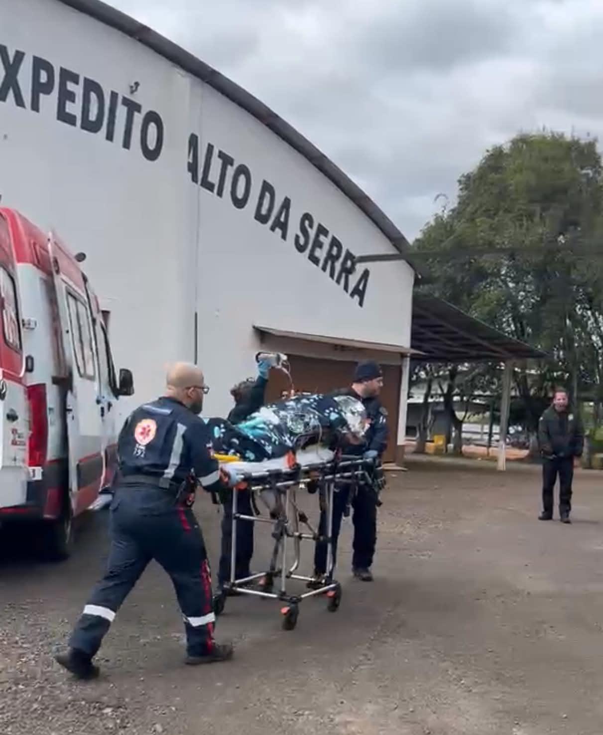 Chapecó: Idoso de 85 anos tentou matar a esposa com uma faca e na sequência atentou contra a própria vida vindo a óbito no hospital