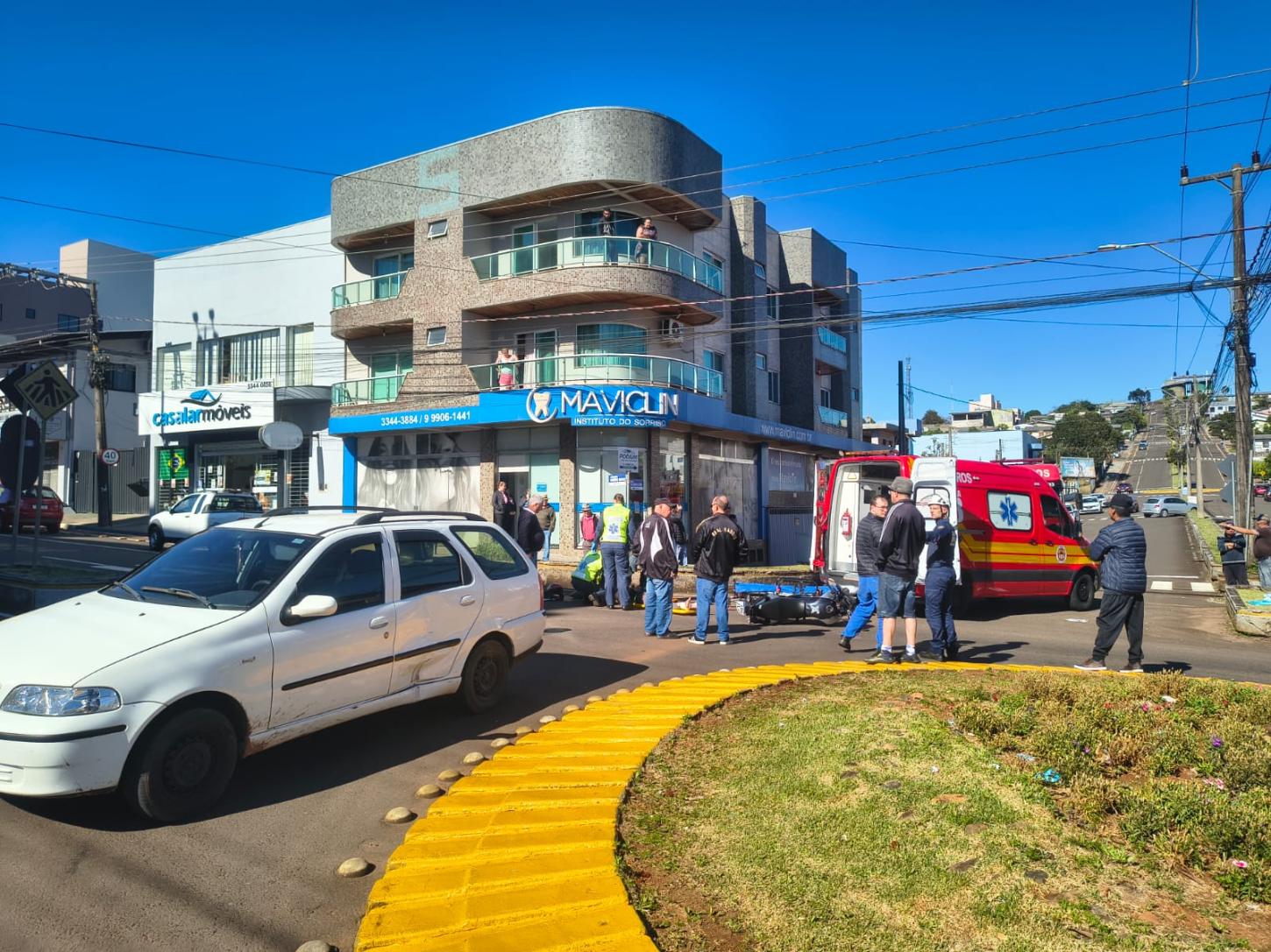 Jovem de 18 anos é encaminhada a UPA de São Lourenço do Oeste após acidente