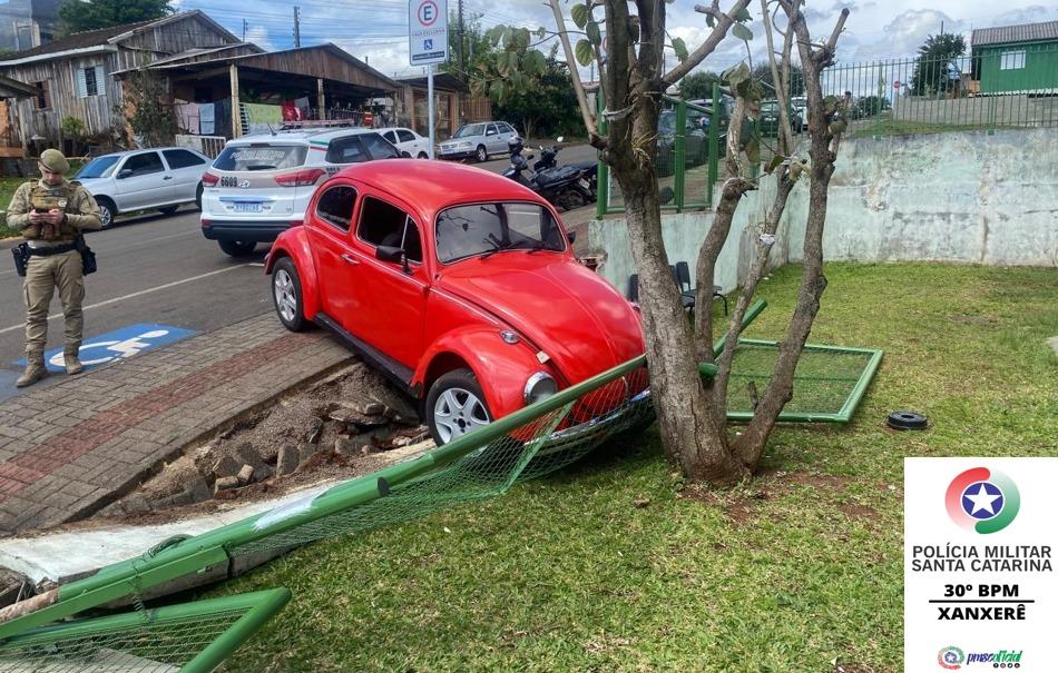 XANXERÊ; ACIDENTE DE TRÂNSITO COM DANOS MATERIAIS E CRIMES DE TRÂNSITO