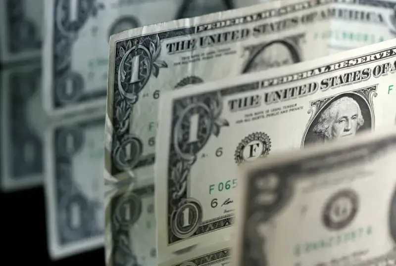 Dólar cai hoje e tem baixa de 4,44% na semana pós-primeiro turno, abaixo de R$ 5
